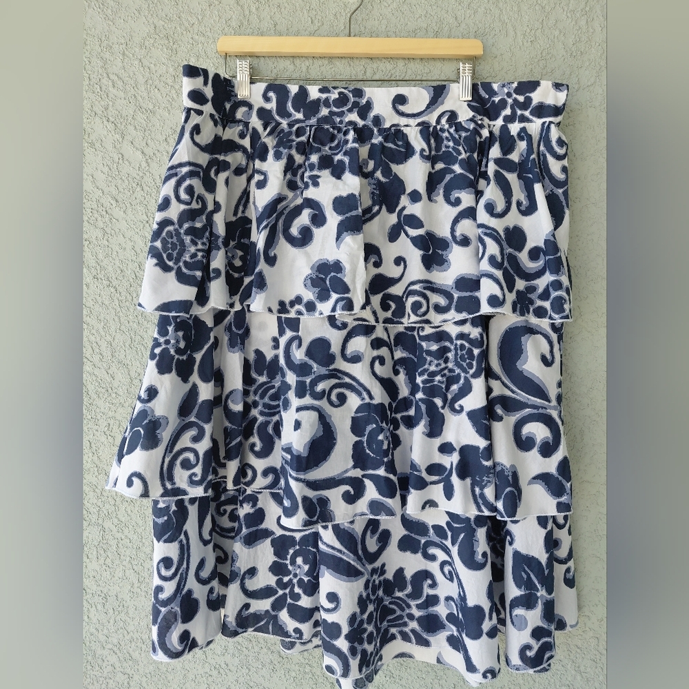 Ashley Stewart White and Navy Blue Floral Tiered Skirt